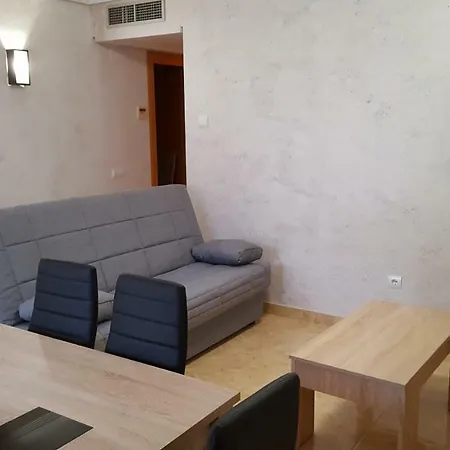 Apartamento Cerca De Playa Y Zona Turistica Apartment *