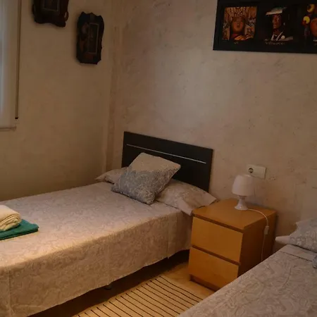Apartamento Cerca De Playa Y Zona Turistica Apartment *