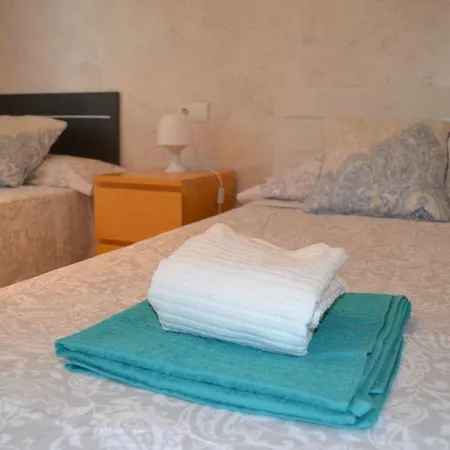 Apartamento Cerca De Playa Y Zona Turistica Apartment *