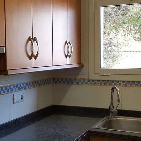 Apartamento Cerca De Playa Y Zona Turística Apartamento *